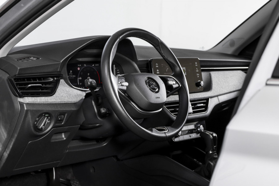 Škoda Kamiq 1.0 TSI 110 PK Business Edition - Automaat | Dig. Cockpit | Adapt. Cruise | Stoel-+Stuurverw. | PDC | App. Connect | ECC | LED | Elek. Klep | DAB | LM 16" |