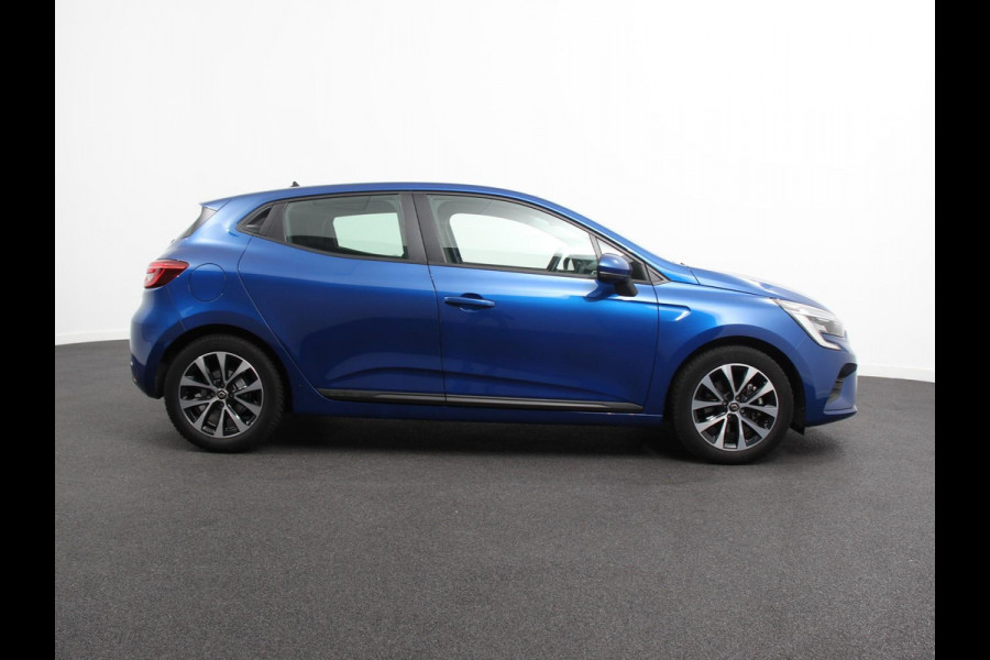 Renault Clio 1.6 E-Tech Hybrid 140pk Automaat Zen | Navigatie | Trekhaak | Airco | Cruise Control | Lichtmetalen Velgen