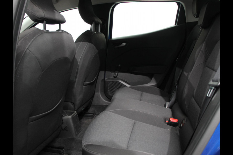 Renault Clio 1.6 E-Tech Hybrid 140pk Automaat Zen | Navigatie | Trekhaak | Airco | Cruise Control | Lichtmetalen Velgen