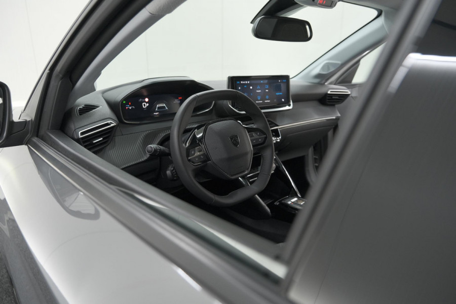 Peugeot 208 Hybrid 100 e-DCS6 Allure | Camera | Keyless Entry | Apple Carplay | Parkeersensoren