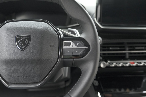 Peugeot 208 Hybrid 100 e-DCS6 Allure | Camera | Keyless Entry | Apple Carplay | Parkeersensoren