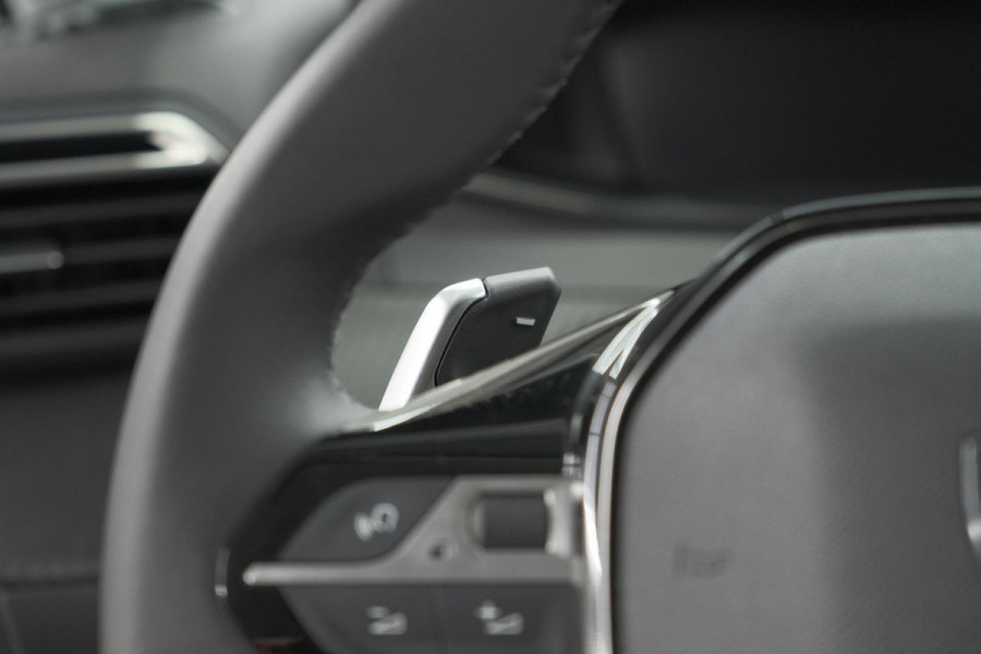 Peugeot 208 Hybrid 100 e-DCS6 Allure | Camera | Keyless Entry | Apple Carplay | Parkeersensoren