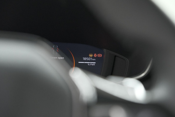 Peugeot 208 Hybrid 100 e-DCS6 Allure | Camera | Keyless Entry | Apple Carplay | Parkeersensoren