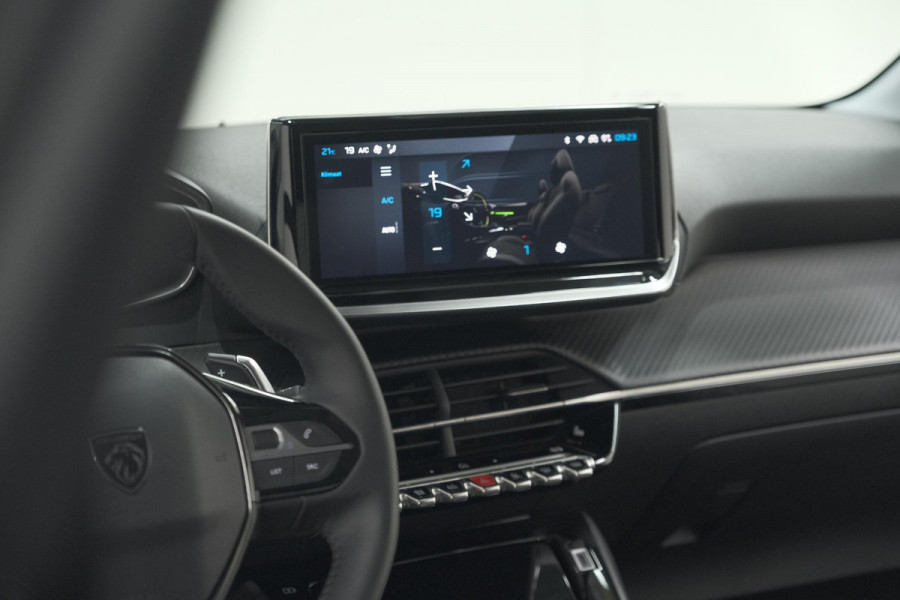 Peugeot 208 Hybrid 100 e-DCS6 Allure | Camera | Keyless Entry | Apple Carplay | Parkeersensoren