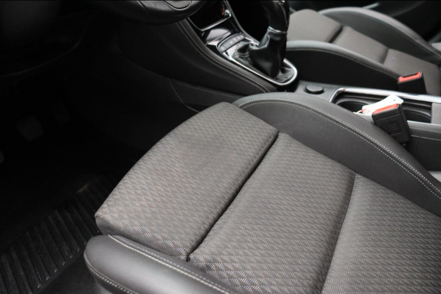 Opel Astra 1.4 Turbo Business+ Trekhaak Navigatie Camera Climate-control Cruise 1e EIgenaar
