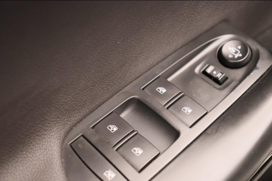Opel Astra 1.4 Turbo Business+ Trekhaak Navigatie Camera Climate-control Cruise 1e EIgenaar