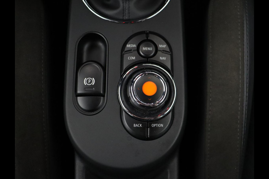 MINI Mini Electric Charged 33 kWh | Leder | Stoelverwarming | Head-Up | Harman/Kardon | Keyless | Full LED | Camera | Climate control | Cruise control
