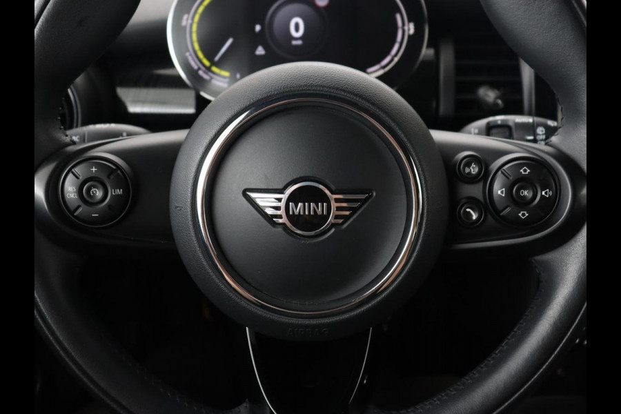 MINI Mini Electric Charged 33 kWh | Leder | Stoelverwarming | Head-Up | Harman/Kardon | Keyless | Full LED | Camera | Climate control | Cruise control