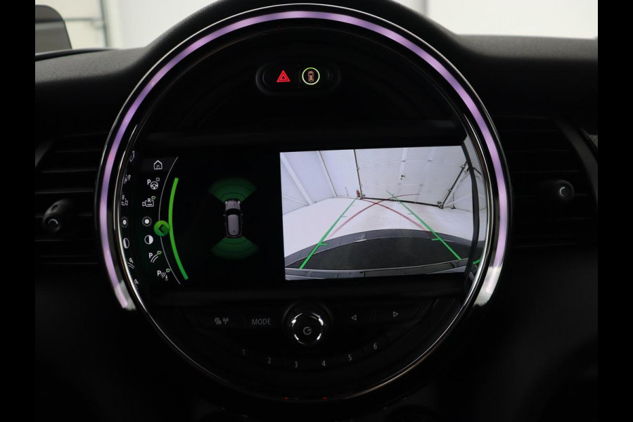 MINI Mini Electric Charged 33 kWh | Leder | Stoelverwarming | Head-Up | Harman/Kardon | Keyless | Full LED | Camera | Climate control | Cruise control
