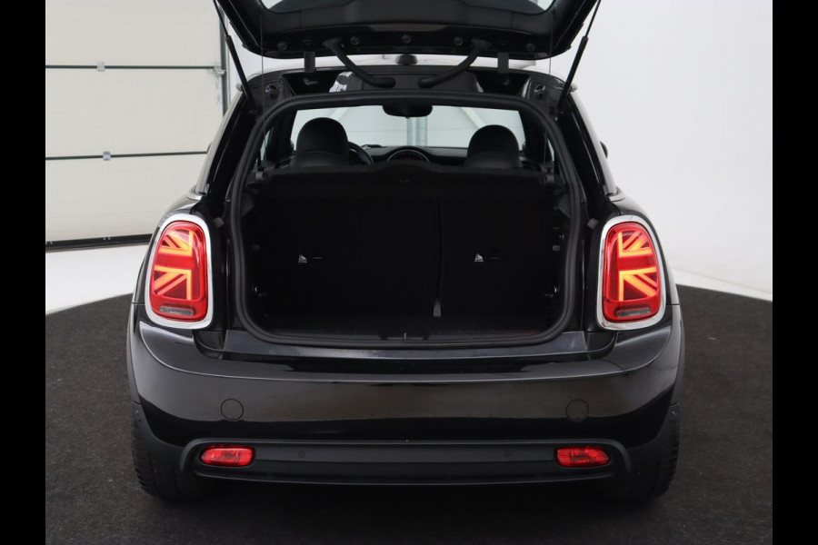 MINI Mini Electric Charged 33 kWh | Leder | Stoelverwarming | Head-Up | Harman/Kardon | Keyless | Full LED | Camera | Climate control | Cruise control