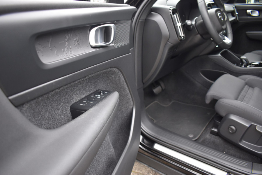 Volvo C40 Recharge Plus 69 kWh Panoramadak | Camera | Apple Carplay |  Android