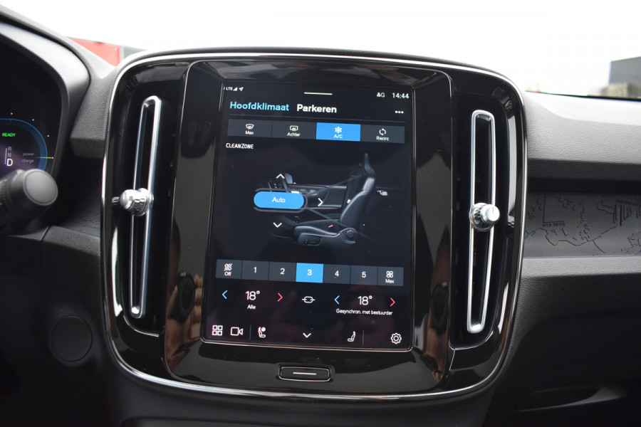 Volvo C40 Recharge Plus 69 kWh Panoramadak | Camera | Apple Carplay |  Android