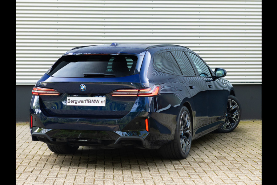 BMW i5 Touring eDrive40 - M-Sport Pro - Pano - Trekhaak - Onderstel Prof - Bowers & Wilkins
