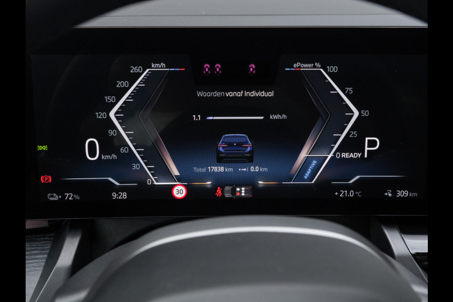 BMW i5 Touring eDrive40 - M-Sport Pro - Pano - Trekhaak - Onderstel Prof - Bowers & Wilkins