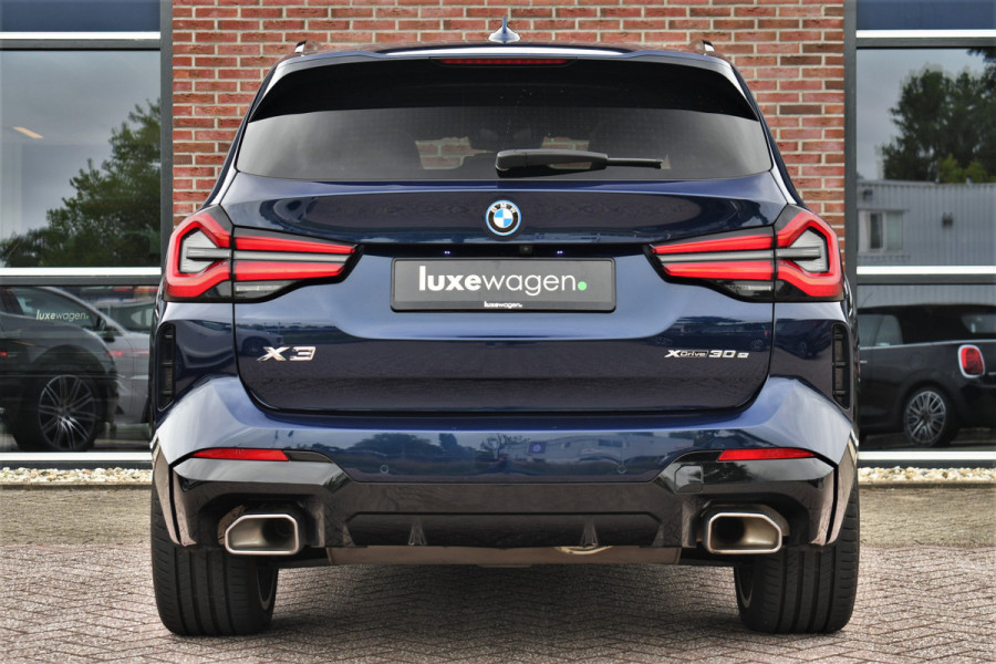 BMW X3 xDrive30e M-Sport Pano M-zetels Trekh 21inch 360 HUD Laser