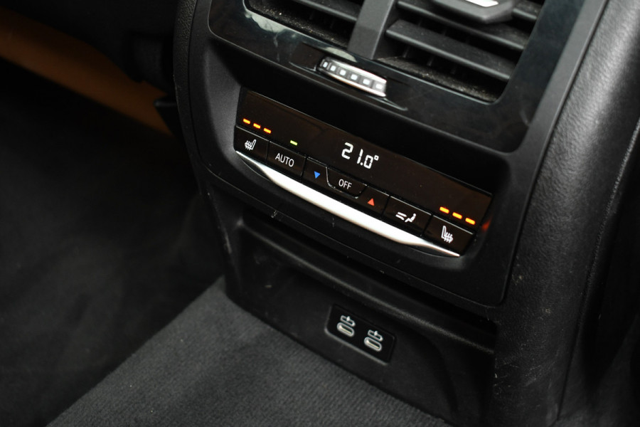 BMW X3 xDrive30e M-Sport Pano M-zetels Trekh 21inch 360 HUD Laser