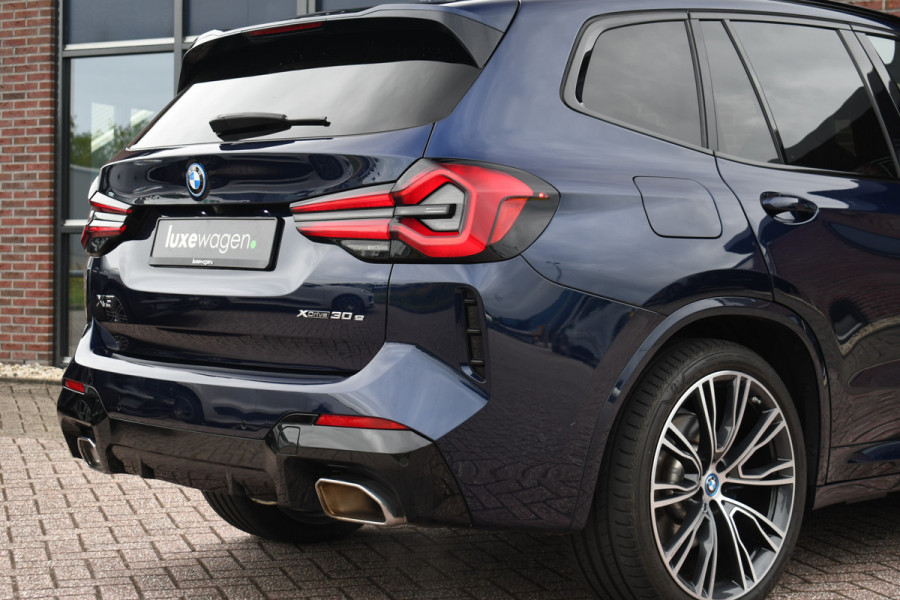 BMW X3 xDrive30e M-Sport Pano M-zetels Trekh 21inch 360 HUD Laser