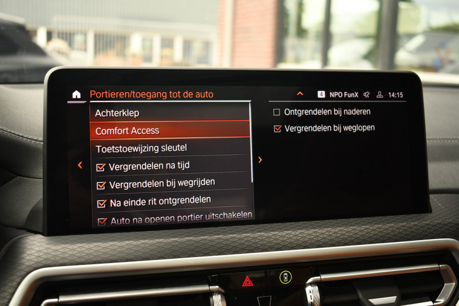 BMW X3 xDrive30e M-Sport Pano M-zetels Trekh 21inch 360 HUD Laser
