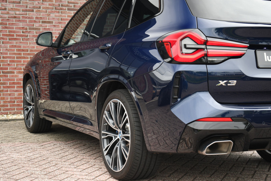 BMW X3 xDrive30e M-Sport Pano M-zetels Trekh 21inch 360 HUD Laser