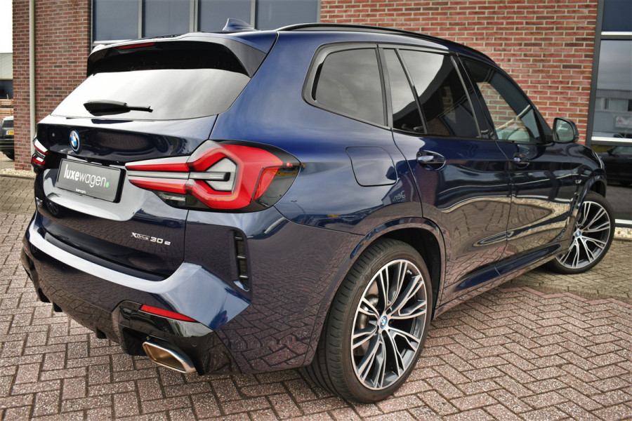 BMW X3 xDrive30e M-Sport Pano M-zetels Trekh 21inch 360 HUD Laser