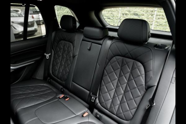 BMW X5 xDrive40i M-Sport - Pano - Trekhaak - Driving Ass Prof - Stoelventilatie
