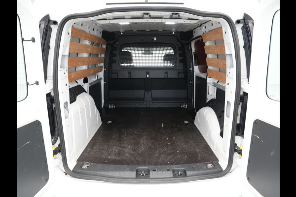 Volkswagen Caddy Cargo 2.0 TDI 122pk DSG 1st Edition Camera Pdc Navigatie Sideassist Stoelverwarming