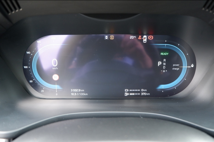 Volvo XC60 2.0 T6 AWD Plug in Hybrid 350PK Plus Black Edition Long Range