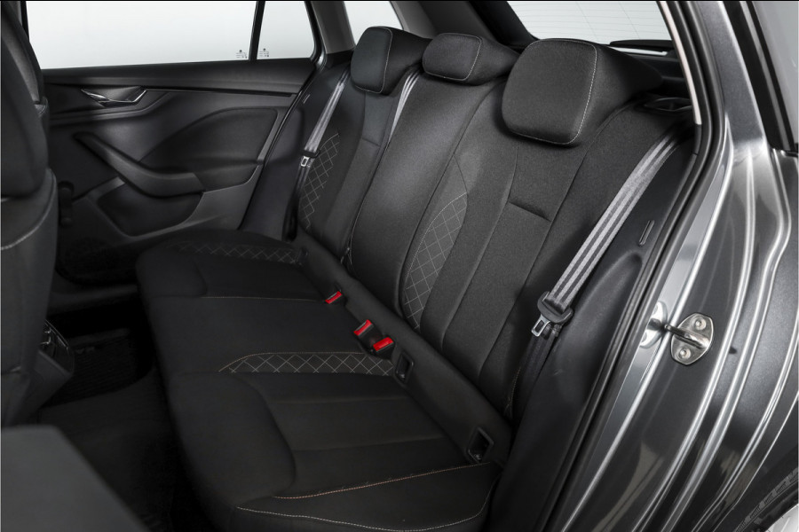 Škoda Kamiq 1.0 TSI Ambition - Automaat | Cruise | Stoelverw. | Camera+PDC | App.Connect | Auto.Airco | LM 16" | 4259