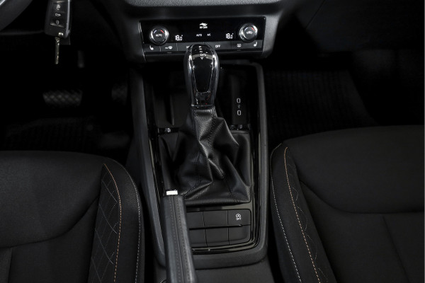 Škoda Kamiq 1.0 TSI Ambition - Automaat | Cruise | Stoelverw. | Camera+PDC | App.Connect | Auto.Airco | LM 16" | 4259