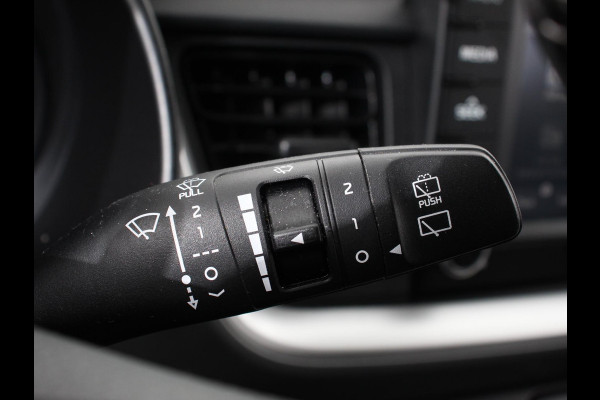 Kia Stonic 1.0 T-GDi DynamicLine | Navigatie | Airco |  Parkeer Sensoren | Lichtmetalen Velgen | Led |