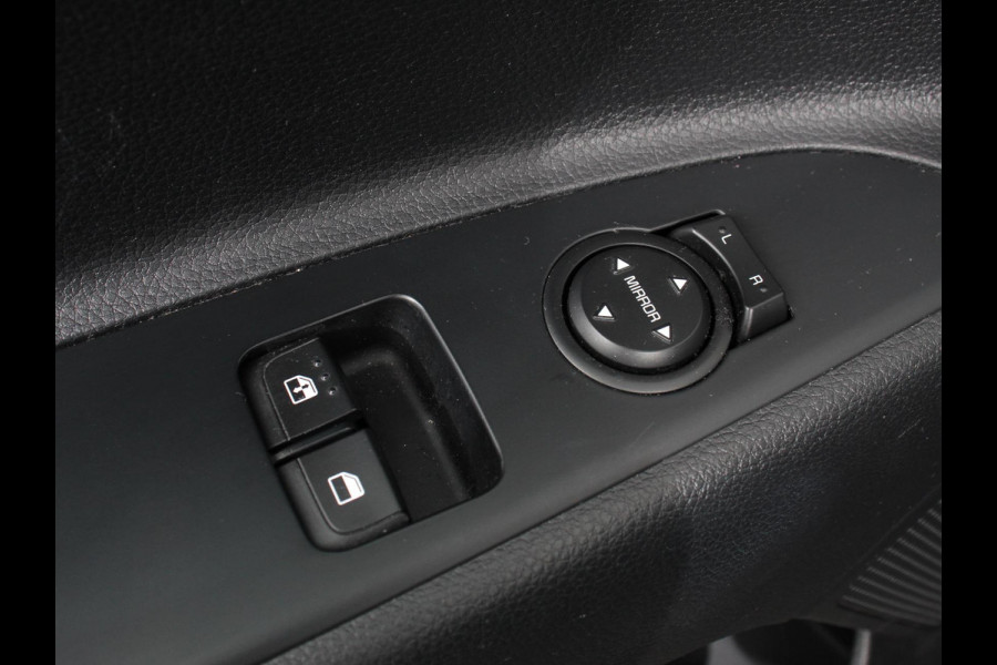 Kia Stonic 1.0 T-GDi DynamicLine | Navigatie | Airco |  Parkeer Sensoren | Lichtmetalen Velgen | Led |