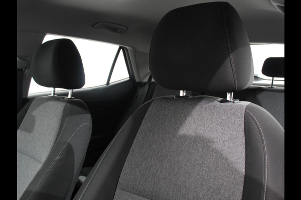 Kia Stonic 1.0 T-GDi DynamicLine | Navigatie | Airco |  Parkeer Sensoren | Lichtmetalen Velgen | Led |
