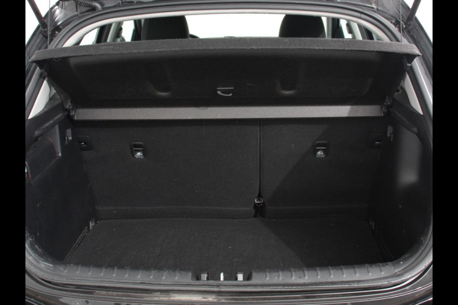 Kia Stonic 1.0 T-GDi DynamicLine | Navigatie | Airco |  Parkeer Sensoren | Lichtmetalen Velgen | Led |