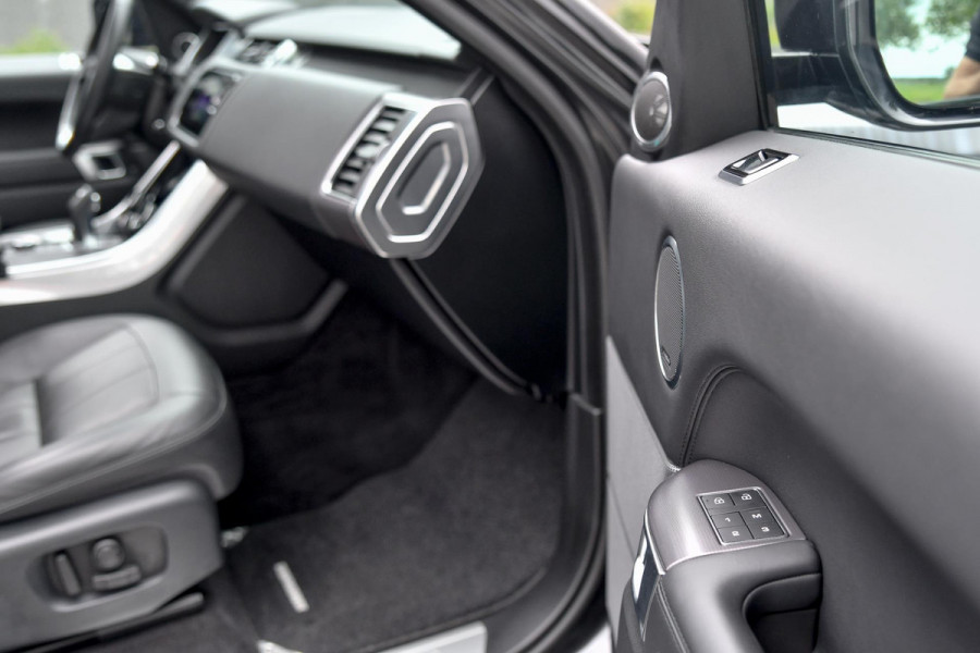 Land Rover Range Rover Sport P400e HSE Dynamic. Pano, Luchtv, Memory, Meridian, Keyless, Camera, CarPlay!