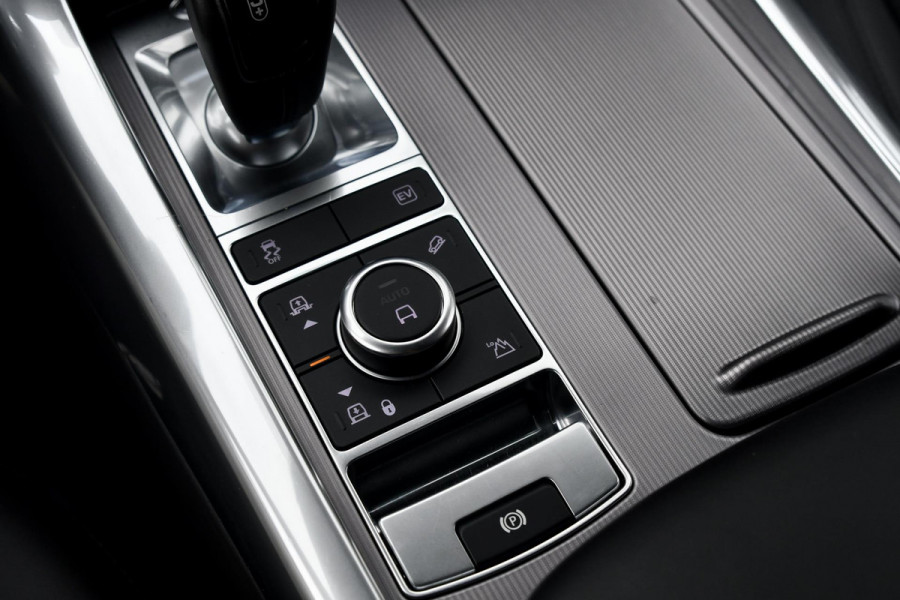 Land Rover Range Rover Sport P400e HSE Dynamic. Pano, Luchtv, Memory, Meridian, Keyless, Camera, CarPlay!