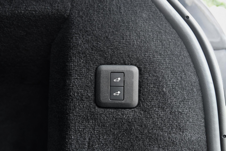 Land Rover Range Rover Sport P400e HSE Dynamic. Pano, Luchtv, Memory, Meridian, Keyless, Camera, CarPlay!