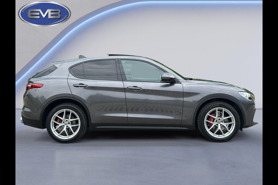 Alfa Romeo Stelvio 2.0 Turbo 280 pk AWD Special Edition, panoramadak, 20 inch, led,leder, vele opties, goed onderhouden