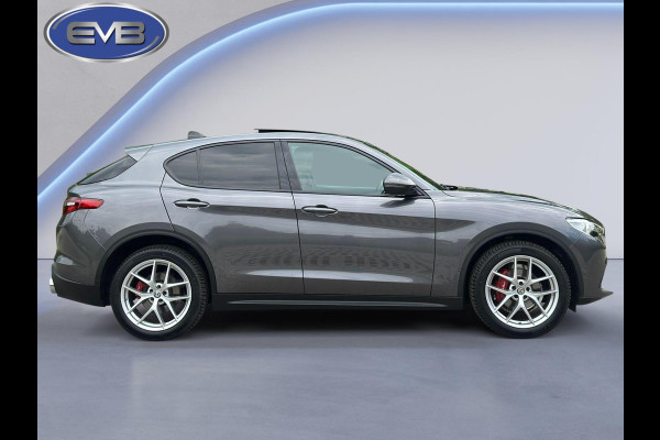 Alfa Romeo Stelvio 2.0 Turbo 280 pk AWD Special Edition, panoramadak, 20 inch, led,leder, vele opties, goed onderhouden