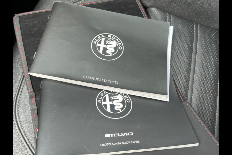 Alfa Romeo Stelvio 2.0 Turbo 280 pk AWD Special Edition, panoramadak, 20 inch, led,leder, vele opties, goed onderhouden