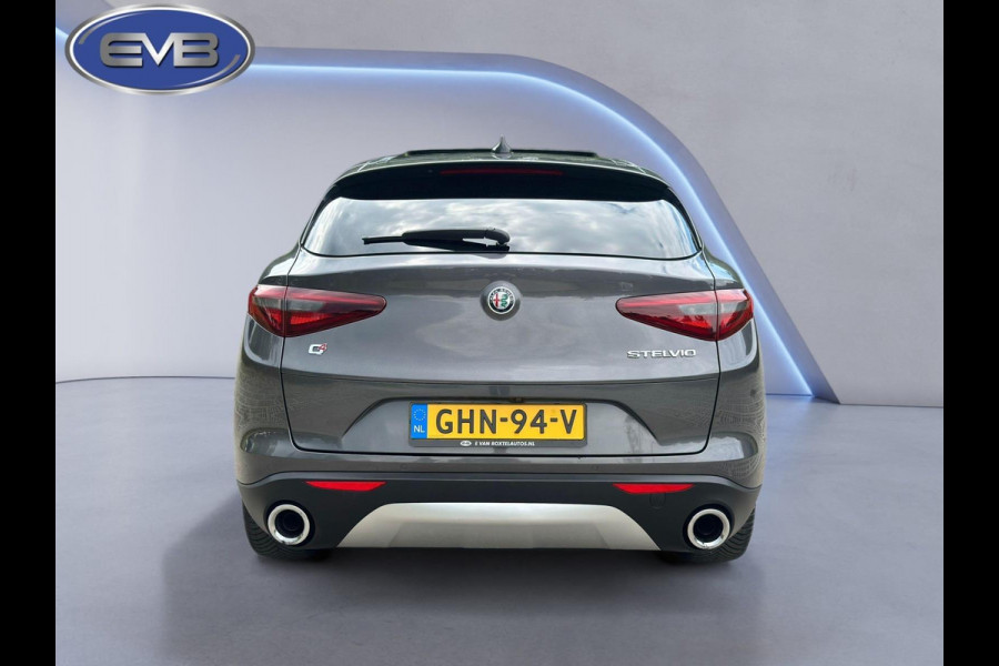 Alfa Romeo Stelvio 2.0 Turbo 280 pk AWD Special Edition, panoramadak, 20 inch, led,leder, vele opties, goed onderhouden