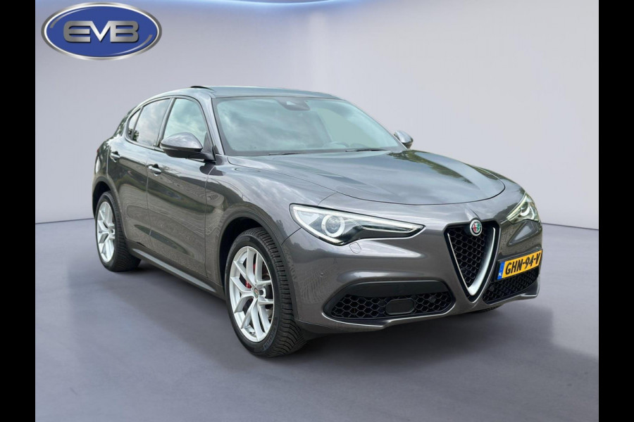 Alfa Romeo Stelvio 2.0 Turbo 280 pk AWD Special Edition, panoramadak, 20 inch, led,leder, vele opties, goed onderhouden