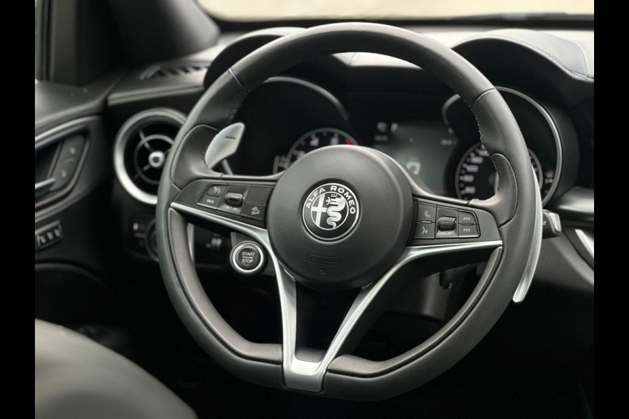 Alfa Romeo Stelvio 2.0 Turbo 280 pk AWD Special Edition, panoramadak, 20 inch, led,leder, vele opties, goed onderhouden