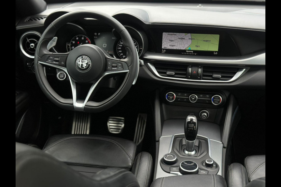 Alfa Romeo Stelvio 2.0 Turbo 280 pk AWD Special Edition, panoramadak, 20 inch, led,leder, vele opties, goed onderhouden
