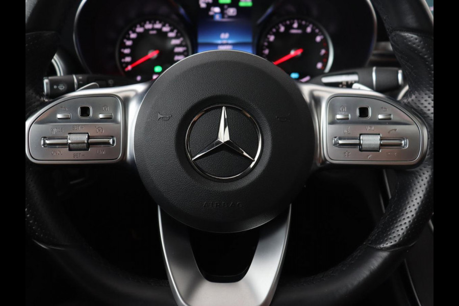 Mercedes-Benz C-Klasse 300e AMG | Stoelventilatie | Panoramadak | Leder | Burmester | Memory | Luchtvering | Carplay | Stoelverwarming | Navigatie | Full LED