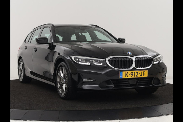 BMW 3-serie 330e eDrive Edition | Leder | Adaptive cruise | Stoelverwarming | Camera | Sport Line | Carplay | Sportstoelen | Live Cockpit | Keyless | Navigatie | Climate control