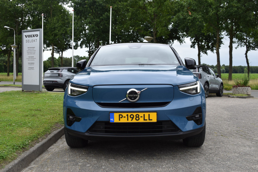 Volvo C40 Recharge Twin Intro Edition 78 kWh | 20" LMV | Getint glas | Panaoramadak  | Elektrische Stoelen | 404PK