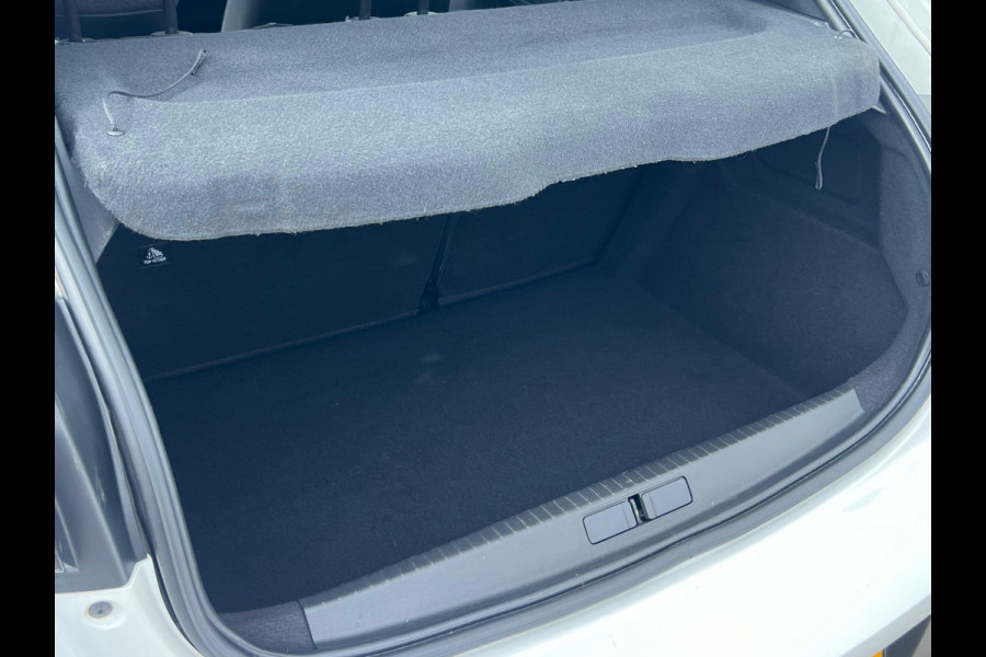Peugeot 208 1.2 PureTech Active NAVI | PDC | NL-AUTO