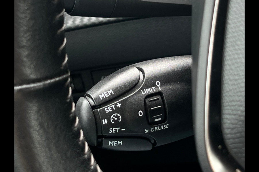 Peugeot 208 1.2 PureTech Active NAVI | PDC | NL-AUTO