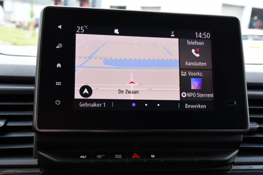 Renault Trafic 2.0 dCi 150 T30 L2H1 Luxe Black Edition Camera, Cruise, Carplay, 150pk, Clima, Automaat, Keyless, LED, Trekhaak, Uniek!