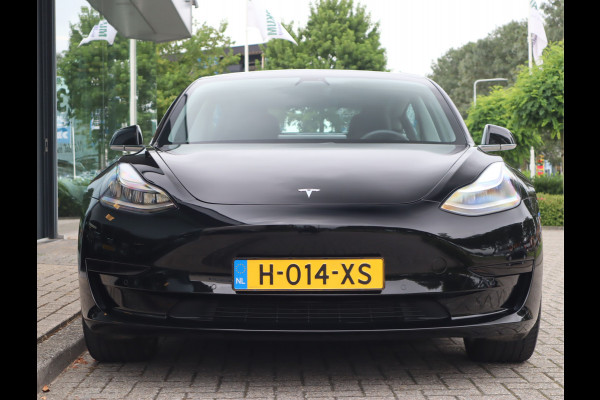 Tesla Model 3 Standard RWD Plus 60 kWh / AutoPilot